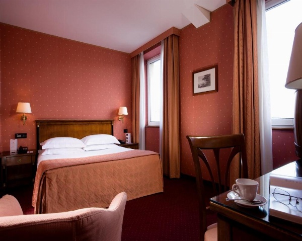 Ramada by Wyndham Naples image 8